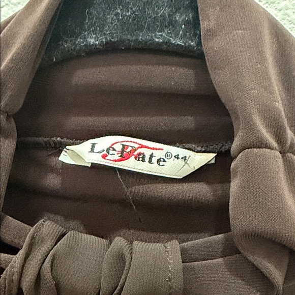 Le Fate Elegant Brown Women's Top size M/L - Picture 6 of 6